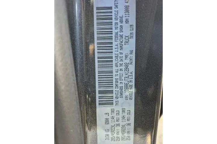 $37981 : Ram 1500 2020 4x2 Laramie 4d image 5