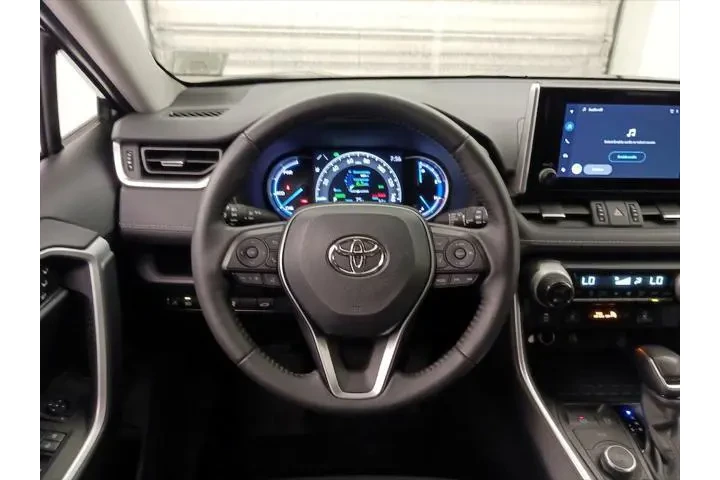 $39998 : Toyota RAV4 Hybrid 2024 AWD image 10