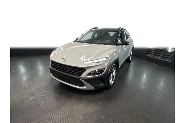 $15354 : Hyundai KONA 2023 SEL 4dr Cr image 1