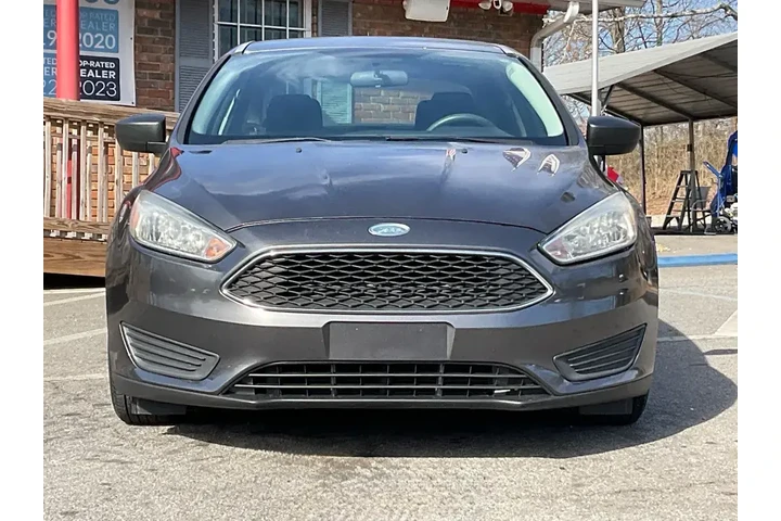 $7985 : Ford Focus 2016 S 4dr Sedan image 2