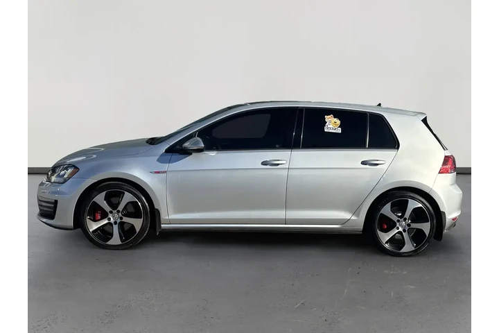 Volkswagen Golf GTI 2017 SE image 3