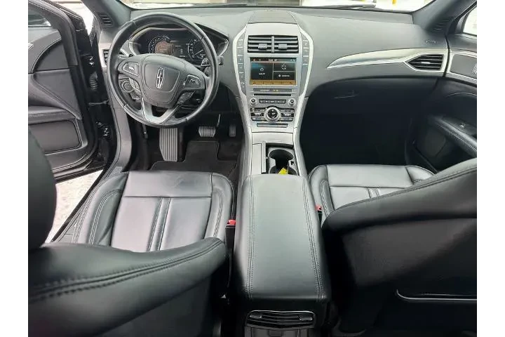 $14981 : Lincoln MKZ 2018 Premiere 4d image 10