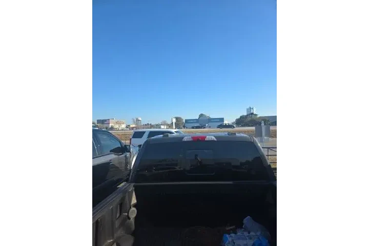 $29445 : Ford F-150 2021 4x4 Lariat 4 image 8