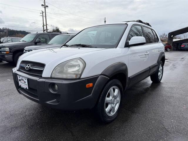 $4995 : 2005 Tucson LX image 5