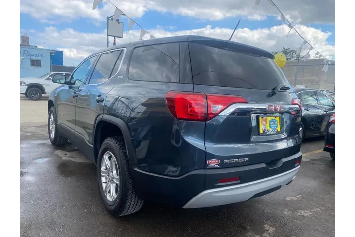 $27995 : 2019 GMC Acadia SLE-1 image 9
