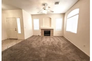 $950 : Lovely modern Spacious home thumbnail