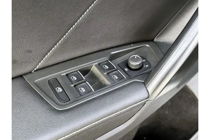 $24999 : Volkswagen Tiguan 2023 AWD S image 9