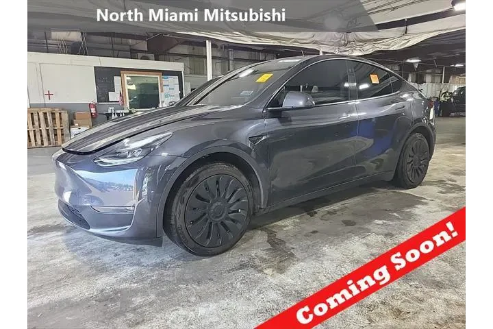 $29490 : Tesla Model Y 2024 AWD Long image 1