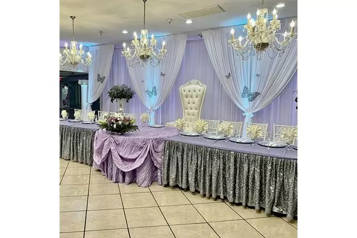 SALÓN DE FIESTAS image 3