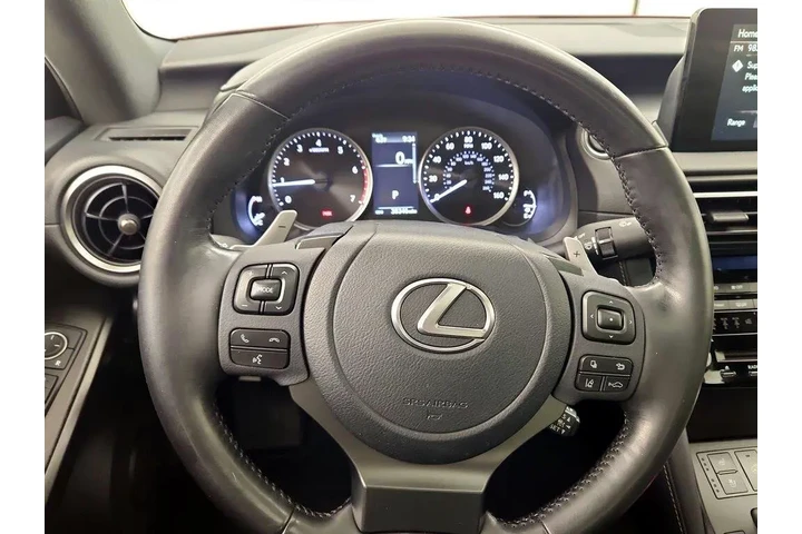 $31998 : Lexus IS 300 2022 4dr Sedan image 10