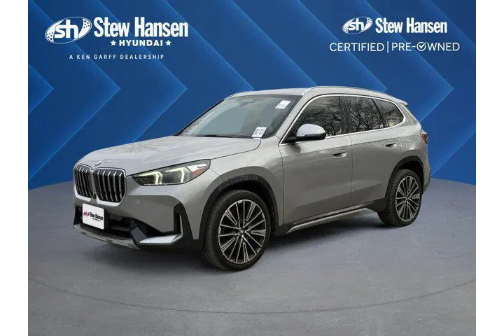 $26847 : BMW X1 2023 AWD xDrive28i 4d image 1