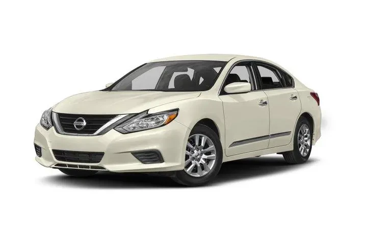 $12668 : Nissan Altima 2017 2.5 4dr S image 1