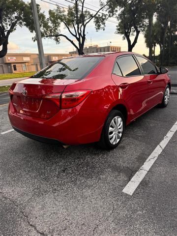 $11500 : Toyota Corolla LE 2018 image 7