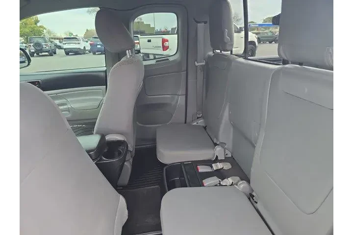 $18995 : Toyota Tacoma 2015 4x2 Base image 8