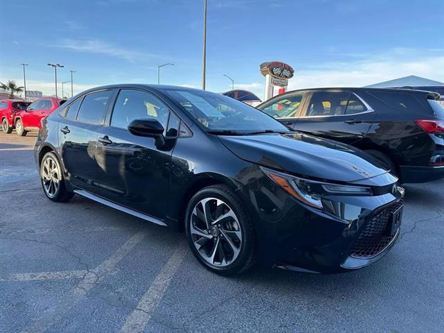 $20995 : Pre-Owned 2020 Corolla LE Sed image 8