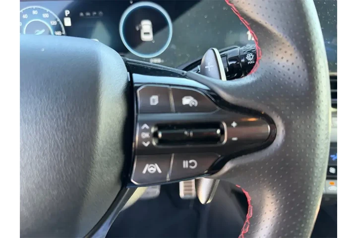 $25000 : Hyundai ELANTRA 2025 N Line image 7