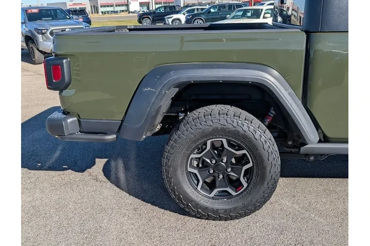 $38999 : Jeep Gladiator 2022 4x4 Rubi image 6