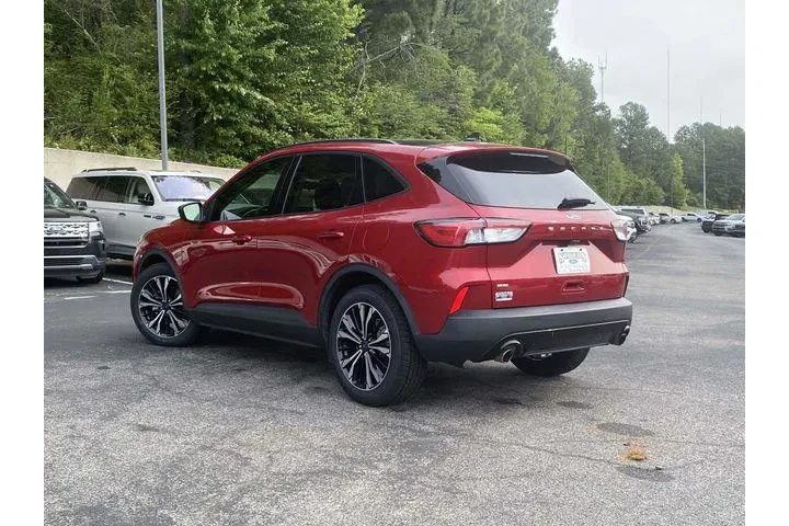 $17490 : Ford Escape 2022 SE 4dr SUV image 6