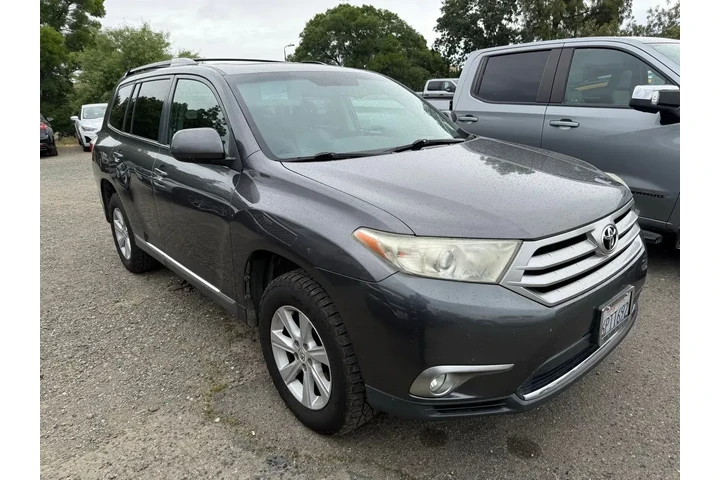$10000 : Toyota Highlander 2011 AWD B image 8