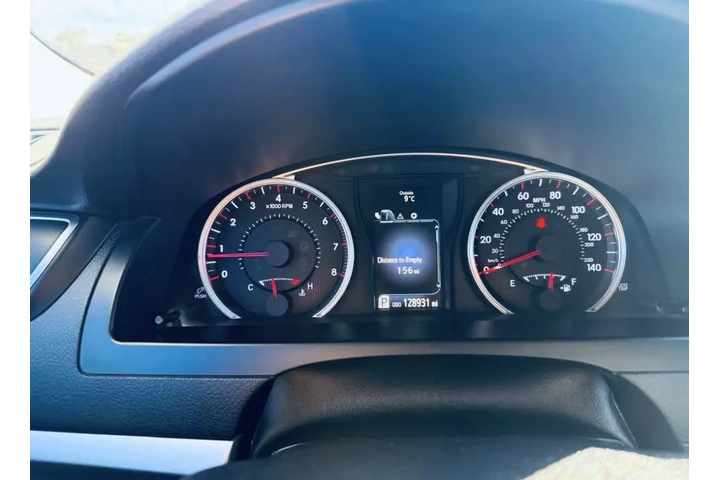 $5500 : 2017 Toyota Camry SE image 5