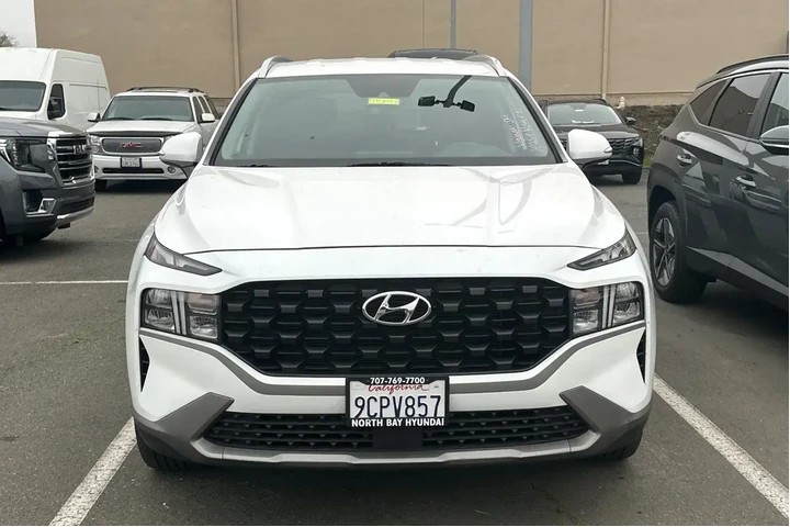 $22990 : Hyundai SANTA FE 2023 SEL 4d image 5
