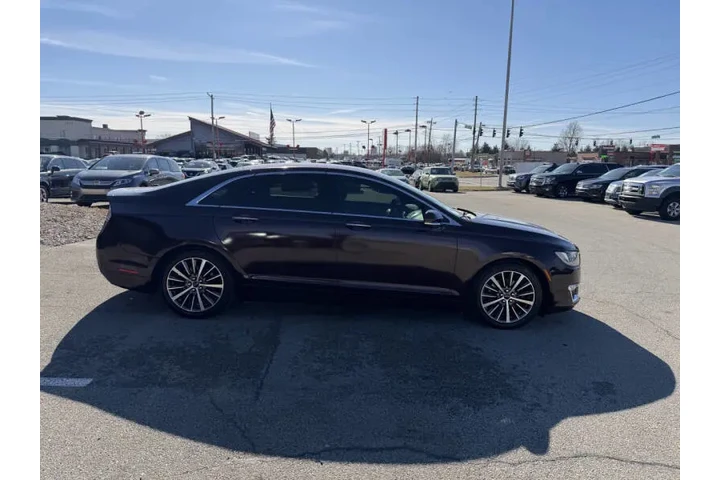 $9850 : 2017 MKZ Select image 9