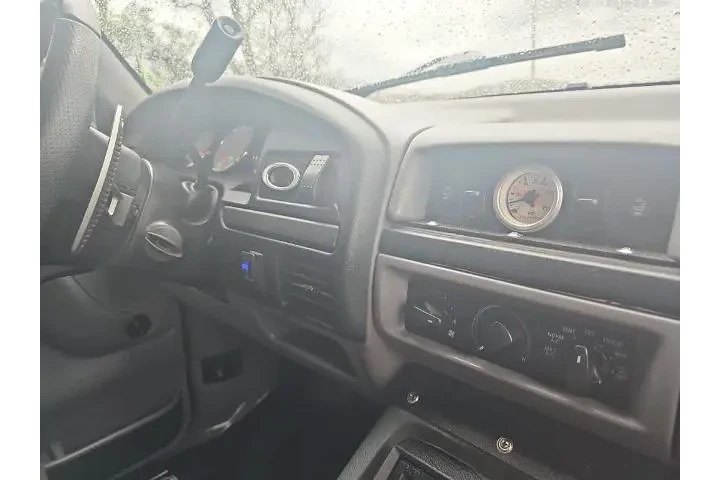 $39988 : Ford Bronco 1996 2dr XLT 4WD image 5