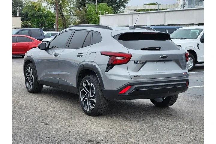 $23493 : Chevrolet Trax 2025 RS 4dr C image 7