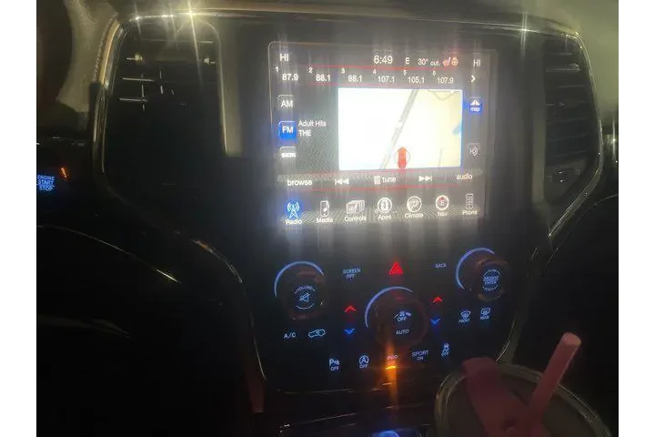 $14363 : Jeep Grand Cherokee 2016 4x4 image 9