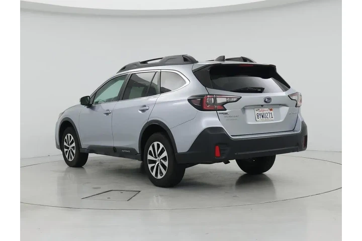 $18998 : Subaru Outback 2022 AWD Prem image 2