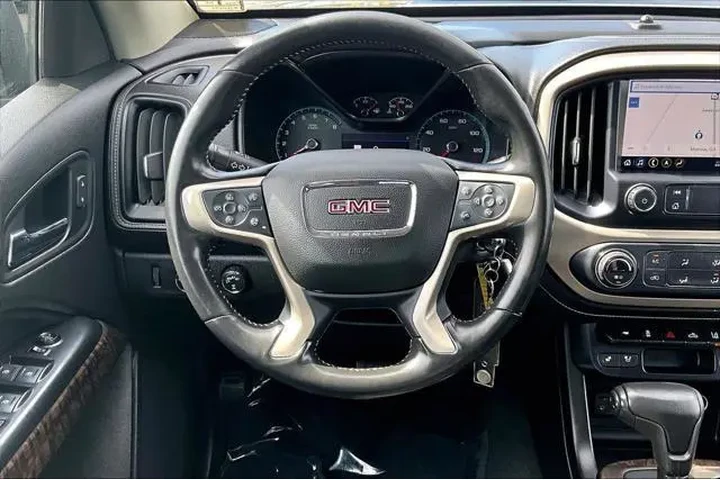 $30991 : GMC Canyon 2021 4x4 Denali 4 image 9