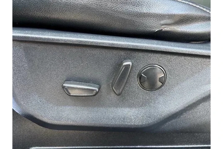 $38753 : 2023 F-150 image 6