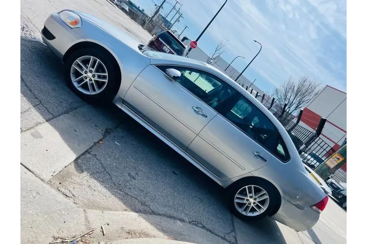 $6799 : 2013 Impala LTZ image 4