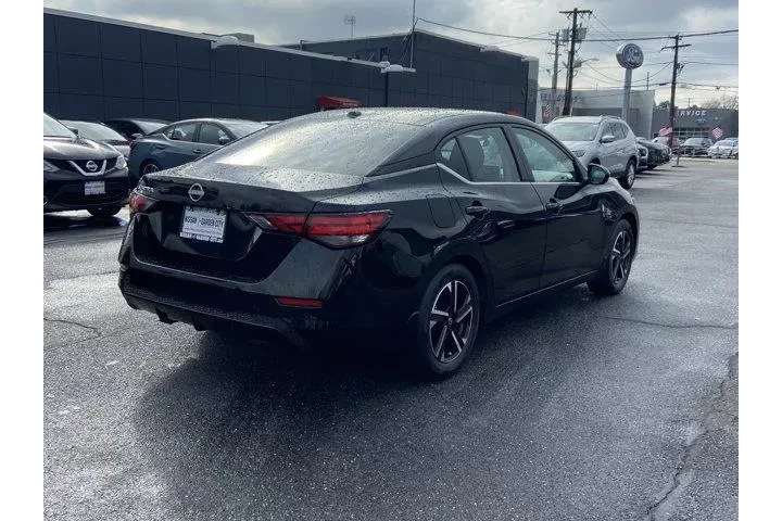 $16088 : Nissan Sentra 2025 SV 4dr Se image 4