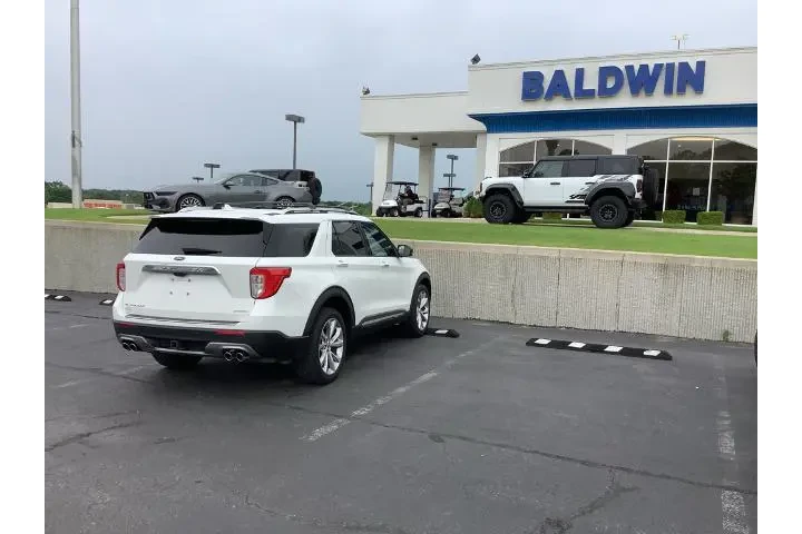 $31950 : Ford Explorer 2022 AWD Plati image 7