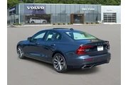 $24500 : Volvo S60 2021 AWD T5 Moment thumbnail