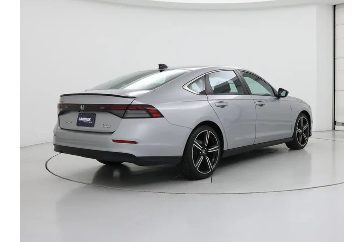 $26998 : Honda Accord Hybrid 2023 Spo image 8