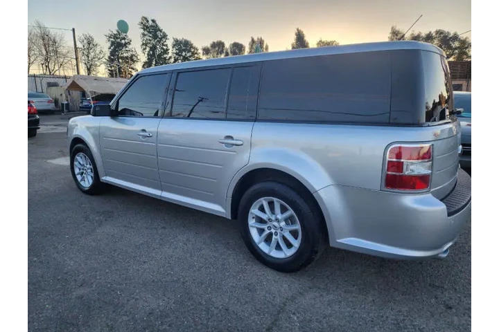 $8999 : 2013 Flex SE image 7