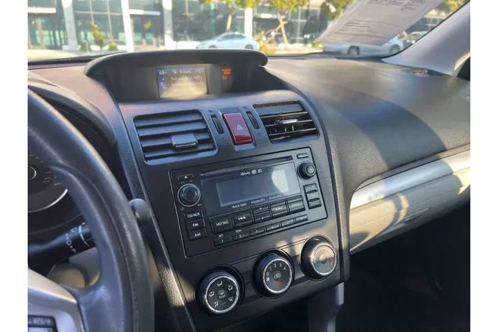 $9995 : 2015 Forester 2.5i Premium image 7