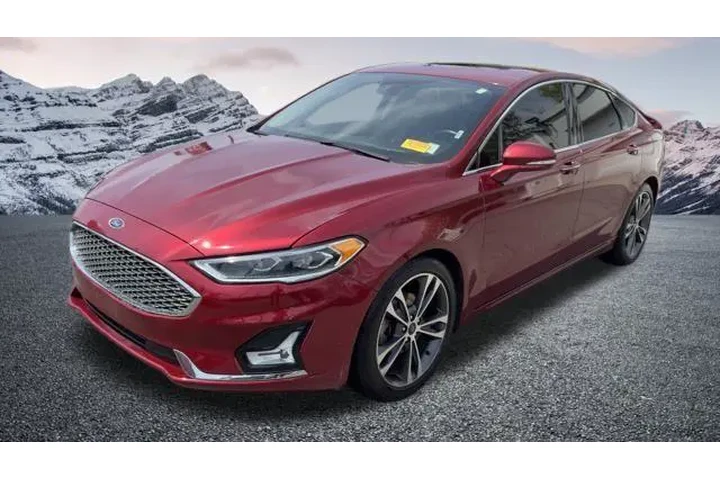$14889 : Ford Fusion 2019 AWD Titaniu image 1