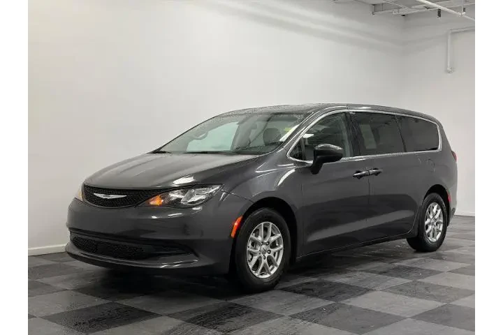 $22500 : Chrysler Voyager 2022 LX 4dr image 1