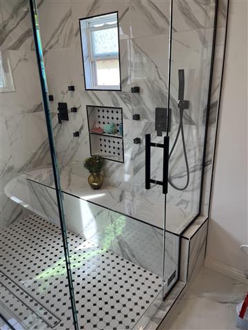 Shower doors installed image 2