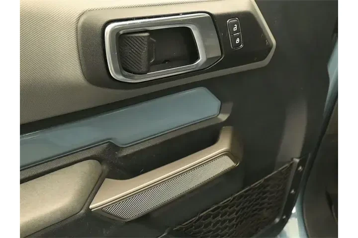 $38251 : Ford Bronco 2022 4x4 Black D image 10