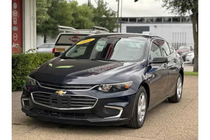 $14999 : 2016 Malibu LS image 6
