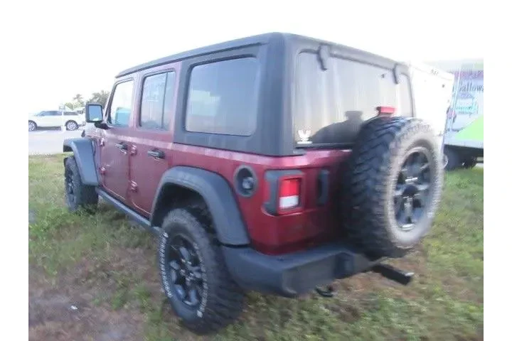 $31990 : Jeep Wrangler Unlimited 2021 image 4