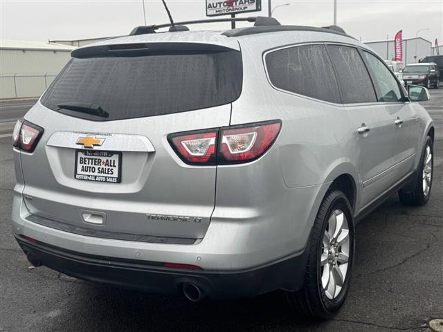 $9999 : 2016 Traverse image 4