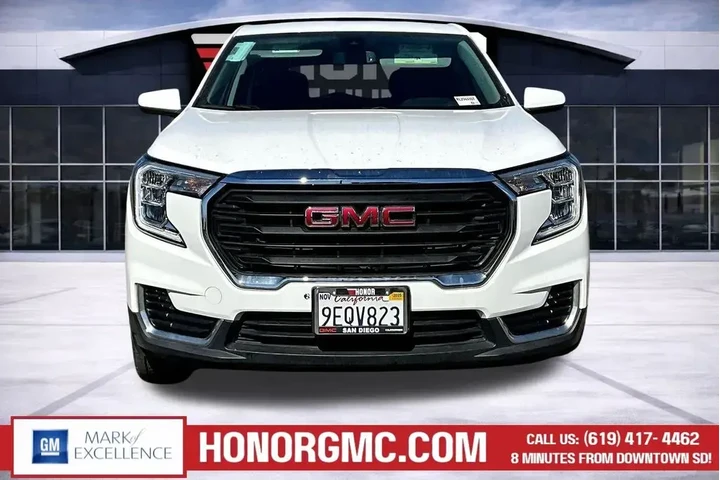 $22088 : GMC Terrain 2024 AWD SLE 4dr image 2