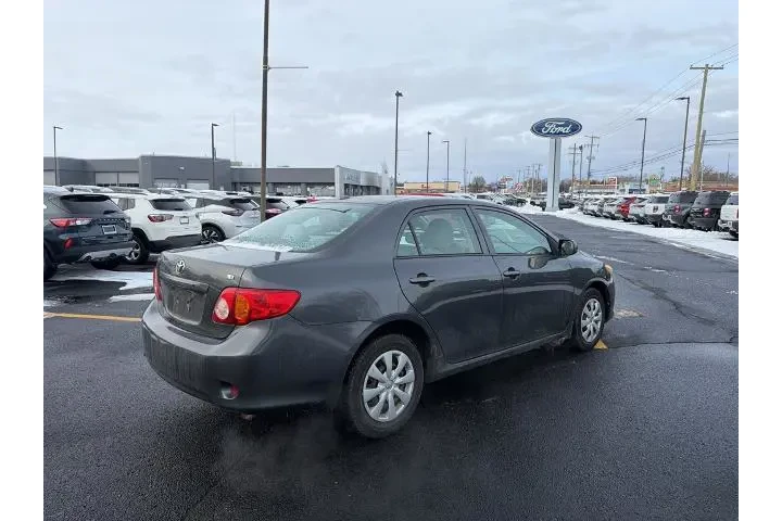 $7079 : Toyota Corolla 2010 LE 4dr S image 5