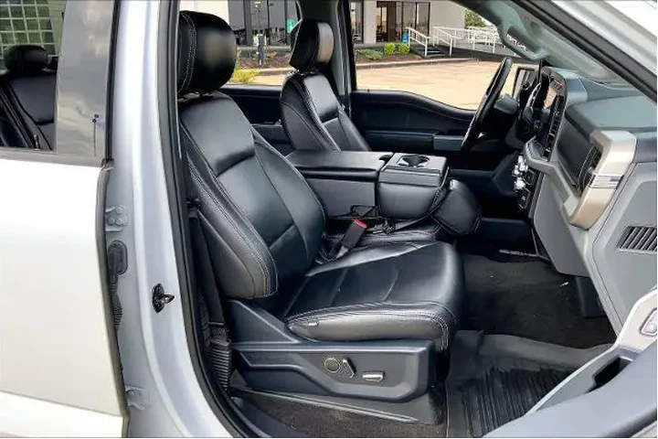 $34743 : Ford F-150 2021 4x4 XL 4dr S image 9