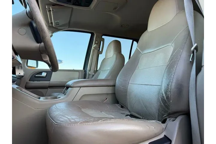 $9905 : Ford Expedition 2004 Eddie B image 8